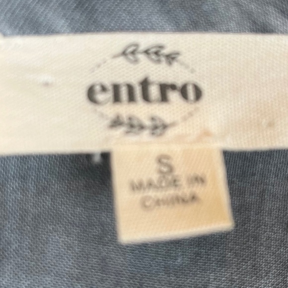 Entro Boho Stressed Gray Tie V-Neck Long Sleeve Blouse; Size Small - Picture 4 of 11